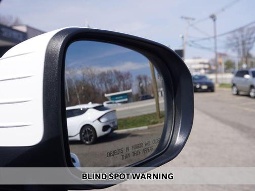 Glacial White Pearl 2022 Kia Telluride EX