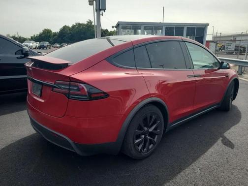 2023 Tesla Model X Standard Range
