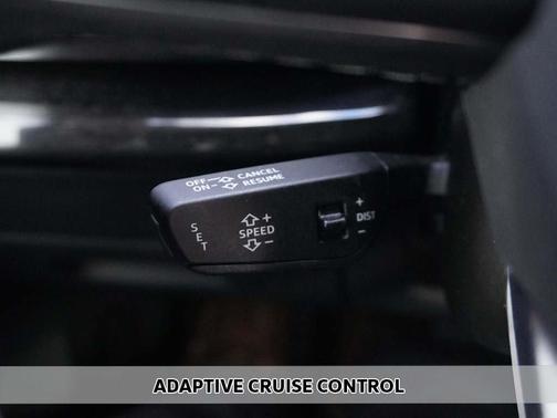 2023 Audi Q7 45 Premium