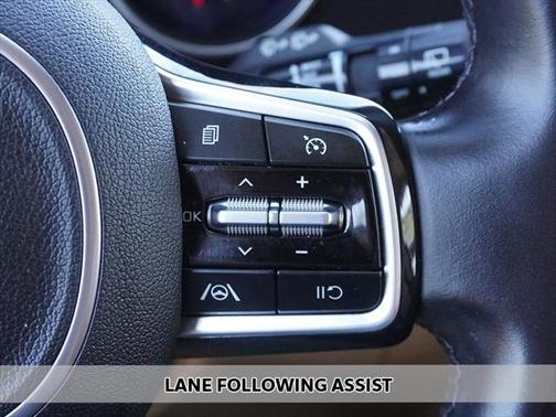 2022 Kia Carnival LXS