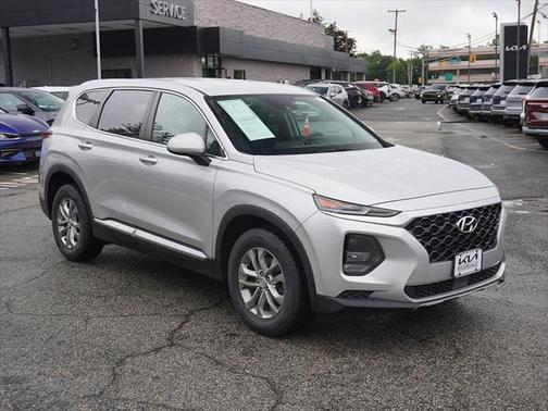 2019 Hyundai SANTA FE SE 2.4