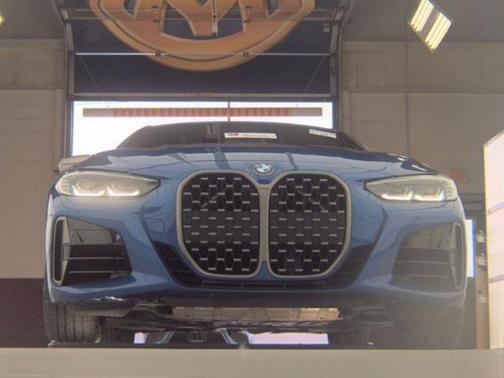 Portimao Blue Metallic 2023 BMW M440 i xDrive