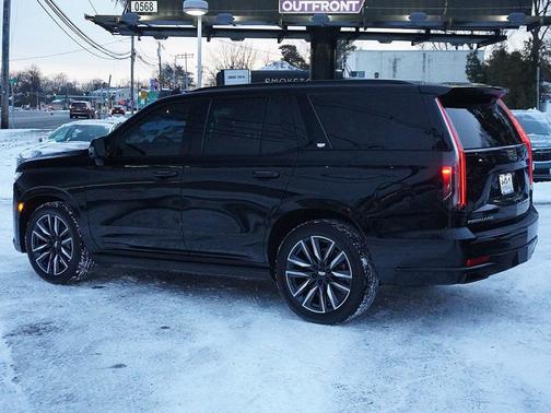 2024 Cadillac Escalade Sport Platinum