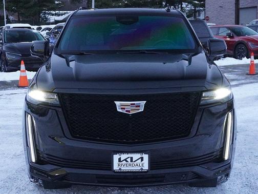 2024 Cadillac Escalade Sport Platinum