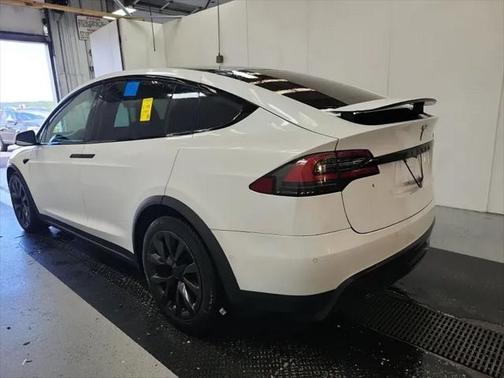 2022 Tesla Model X Plaid Tri Motor All-Wheel Drive