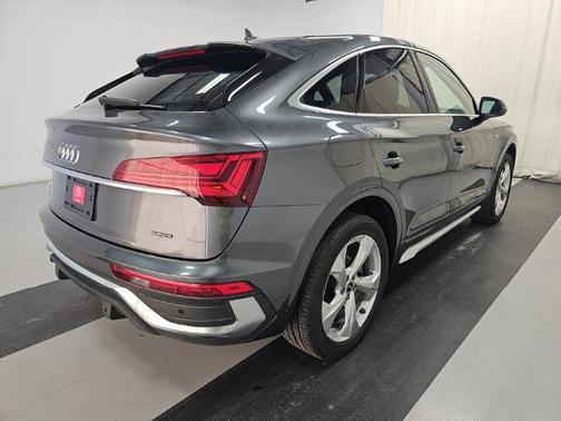 2023 Audi Q5 45 S line Premium