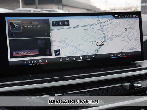 Carbon Black Metallic 2024 BMW X7 xDrive40i