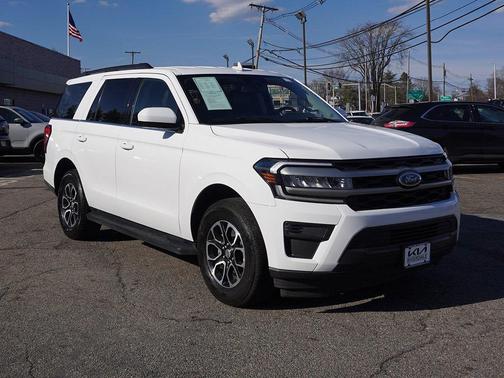 2024 Ford Expedition XLT