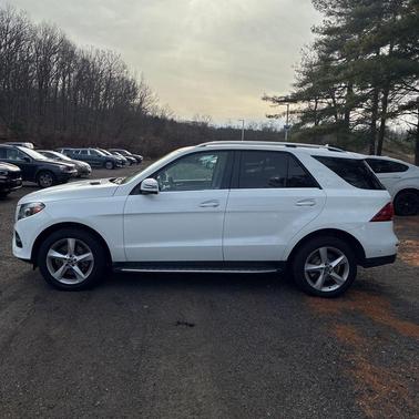 2019 Mercedes-Benz GLE 400 Base 4MATIC