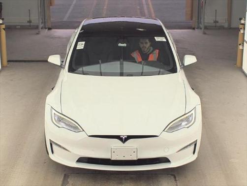 2022 Tesla Model S Base