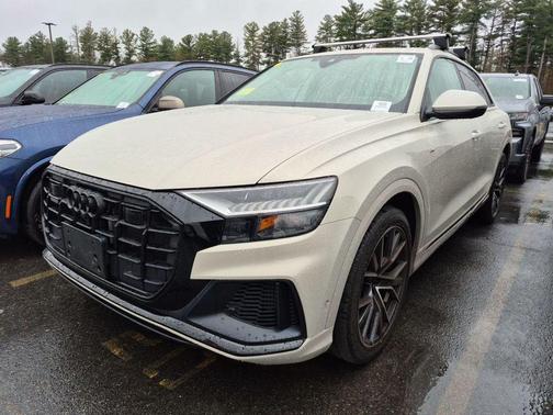 Vicuna Beige Metallic 2023 Audi Q8 55 Prestige