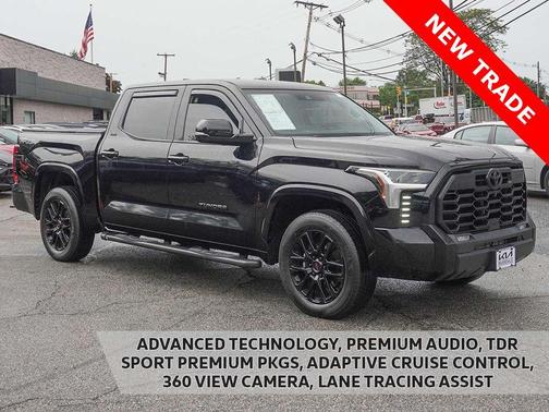 Midnight Black Metallic 2024 Toyota Tundra SR5