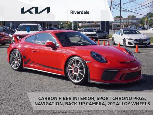 Guards Red 2018 Porsche 911 GT3