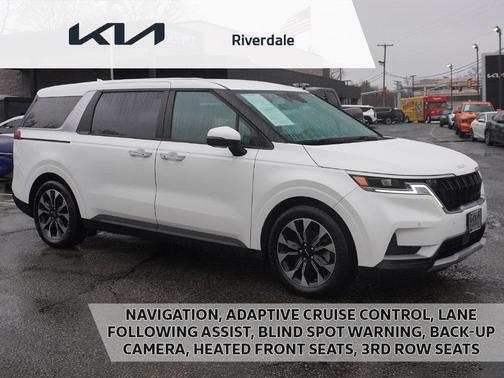 2024 Kia Carnival EX