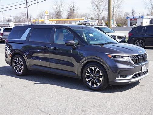 2024 Kia Carnival EX