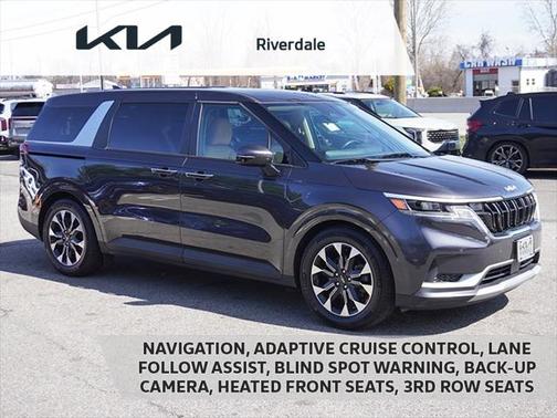 2024 Kia Carnival EX