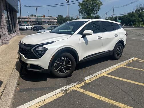 2023 Kia Sportage Hybrid LX