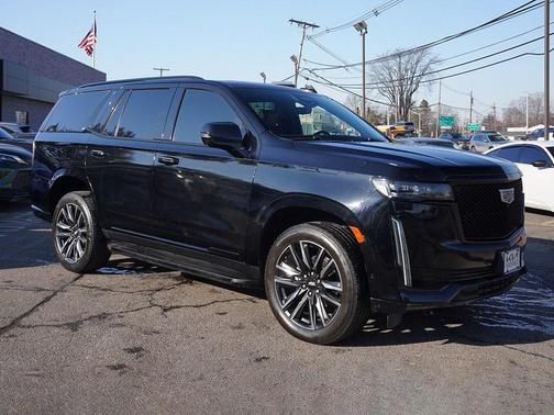 2023 Cadillac Escalade Sport