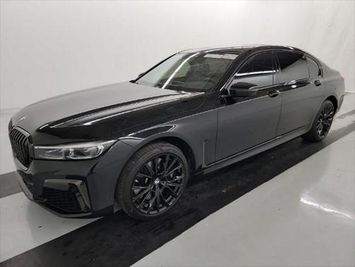 2022 BMW 750 i xDrive