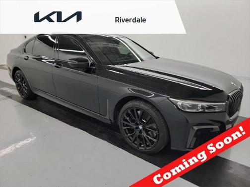 2022 BMW 750 i xDrive