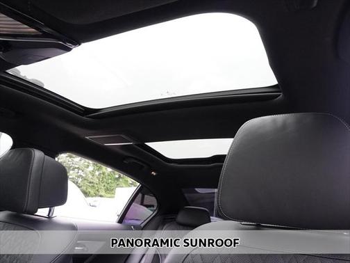 2022 BMW 750 i xDrive