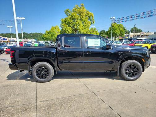 Super Black 2026 Nissan Frontier SV