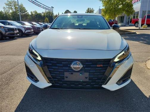 2024 Nissan Altima SR FWD