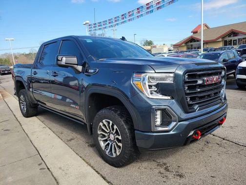 2021 GMC Sierra 1500 AT4