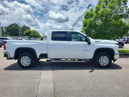 2024 Chevrolet Silverado 2500 LT