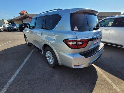 2022 Nissan Armada SV 2WD