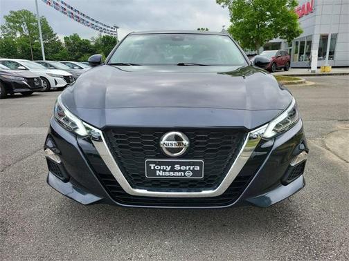 2021 Nissan Altima 2.5 SV