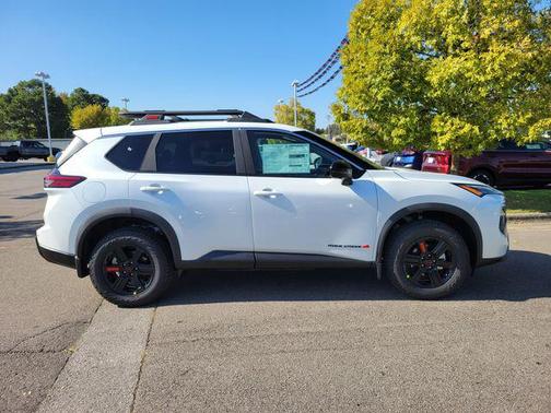 Everest White Pearl Tricoat 2026 Nissan Rogue Rock Creek
