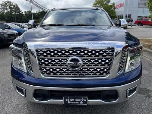 2019 Nissan Titan SL