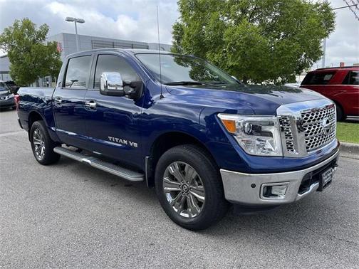 2019 Nissan Titan SL