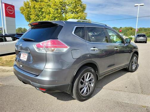 2016 Nissan Rogue SL
