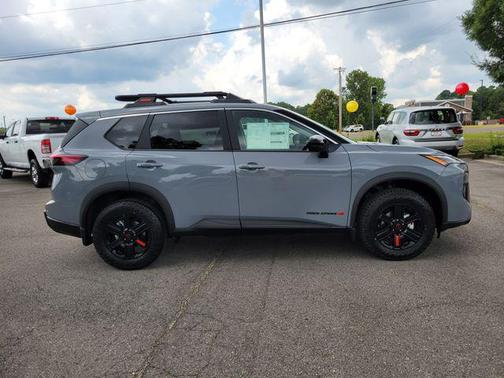 Boulder Gray Pearl 2026 Nissan Rogue Rock Creek