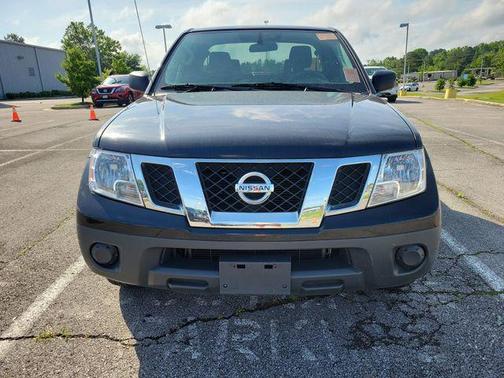 Magnetic Black Pearl 2019 Nissan Frontier S