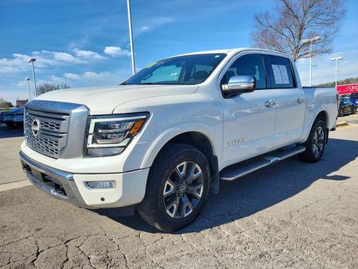 2023 Nissan Titan Platinum Reserve