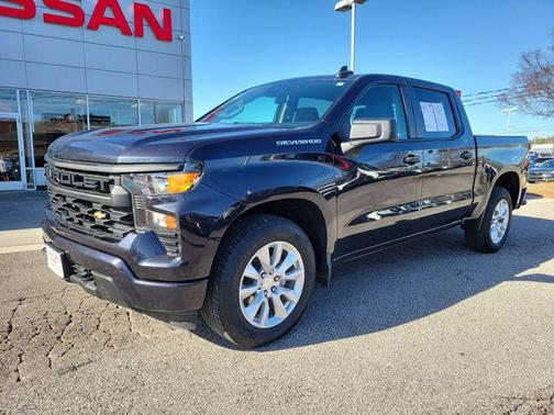 2022 Chevrolet Silverado 1500 Custom