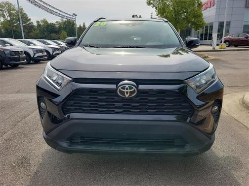 2020 Toyota RAV4 XLE Premium