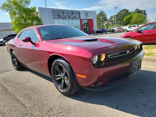 2022 Dodge Challenger SXT