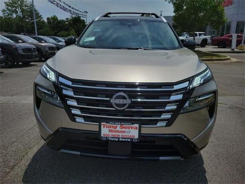 2025 Nissan Rogue Platinum