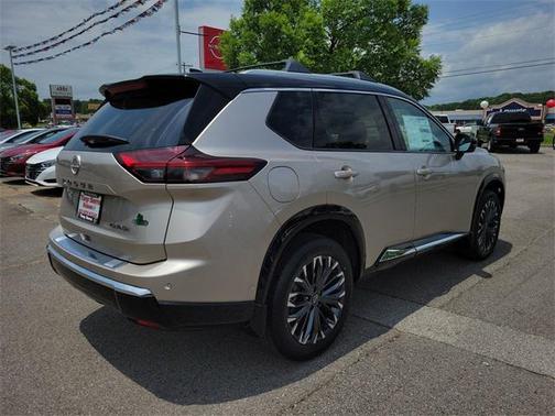 2025 Nissan Rogue Platinum