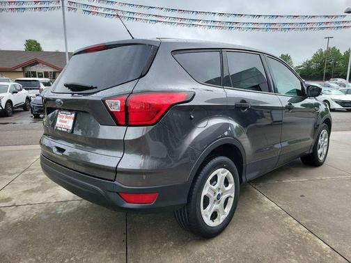 MAGNETIC METALLIC 2019 Ford Escape S