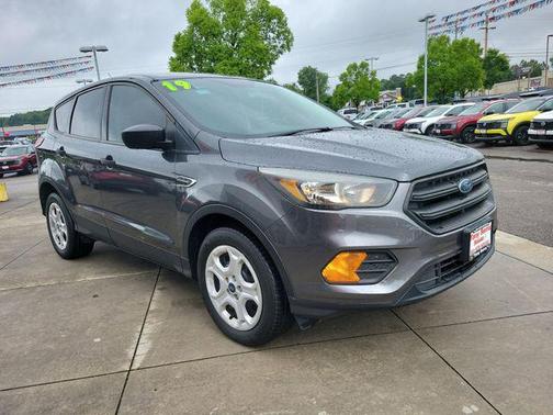 MAGNETIC METALLIC 2019 Ford Escape S