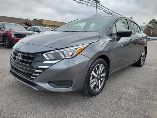 2023 Nissan Versa 1.6 S