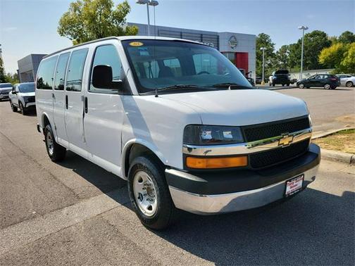 2003 Chevrolet Express 2500 Base