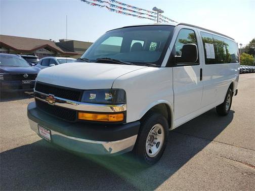 2003 Chevrolet Express 2500 Base