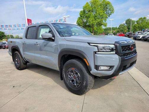 Boulder Gray Pearl 2026 Nissan Frontier PRO-4X