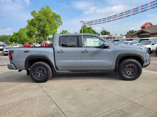 Boulder Gray Pearl 2026 Nissan Frontier PRO-4X